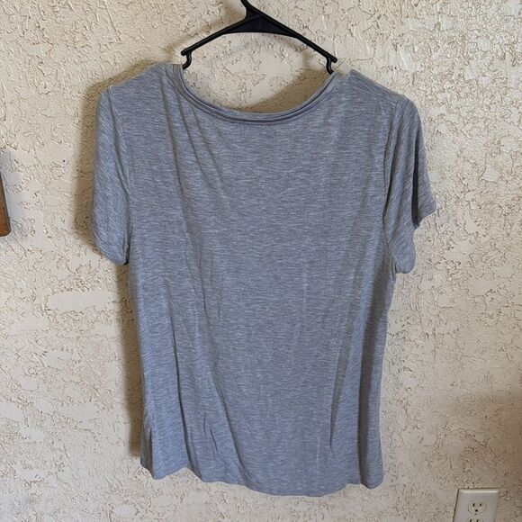 WHBM Manhattan Tees in Black and Grey - Picture 6 of 16